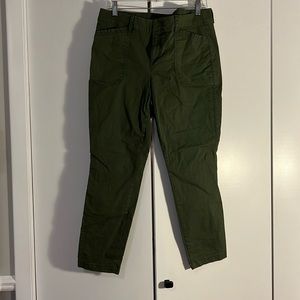 Old Navy Pixie Mid Rise